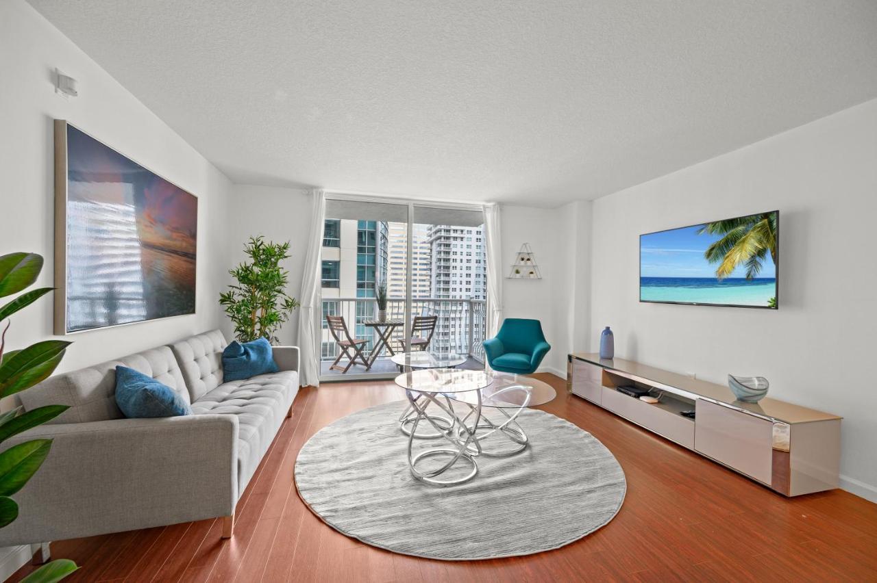 Amazing Condo With Free Parking In Brickell Miami Esterno foto