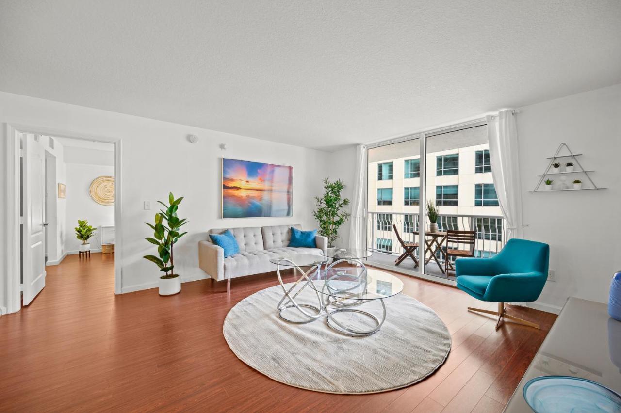 Amazing Condo With Free Parking In Brickell Miami Esterno foto