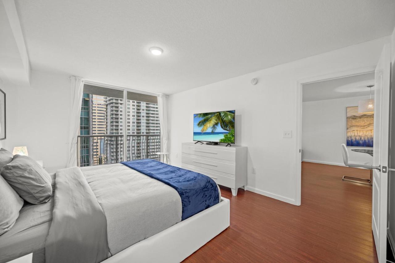 Amazing Condo With Free Parking In Brickell Miami Esterno foto