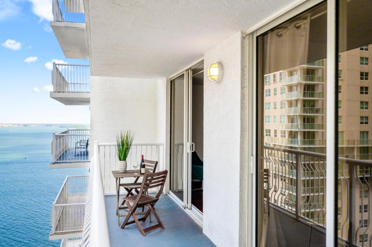 Amazing Condo With Free Parking In Brickell Miami Esterno foto