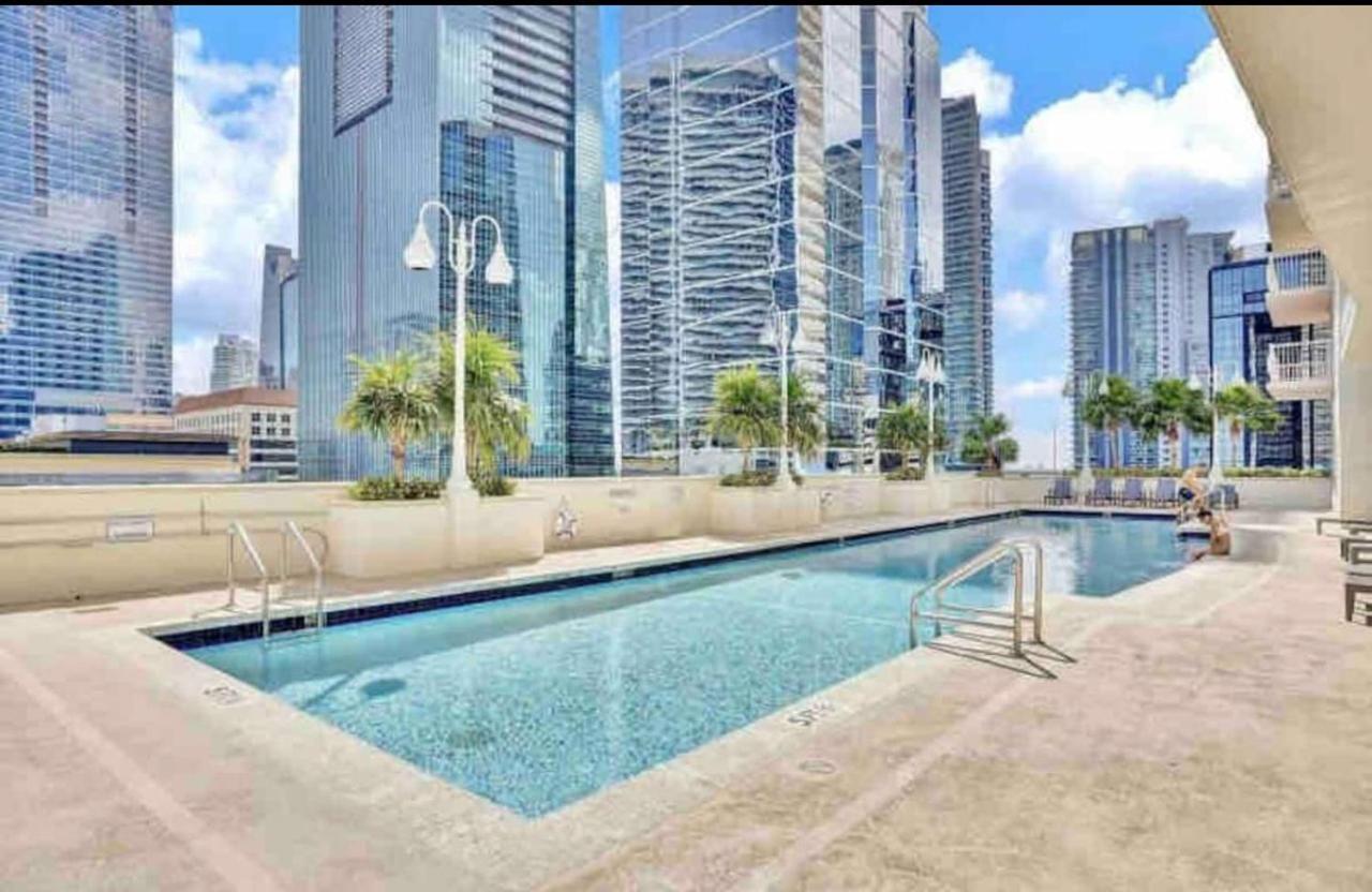 Amazing Condo With Free Parking In Brickell Miami Esterno foto